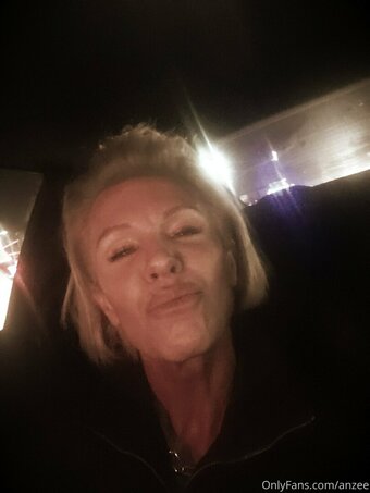 anzee Nude Leaks Photo 25