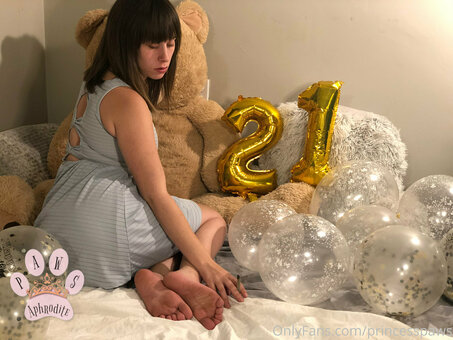 aphroditepaws Nude Leaks Photo 13