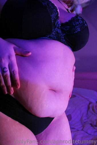 aphroditetummy Nude Leaks Photo 4