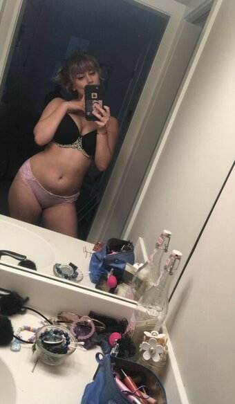 Apkillerbeex / annamaecosplay / apkillerbee / xxxbeexxk Nude Leaks Photo 3