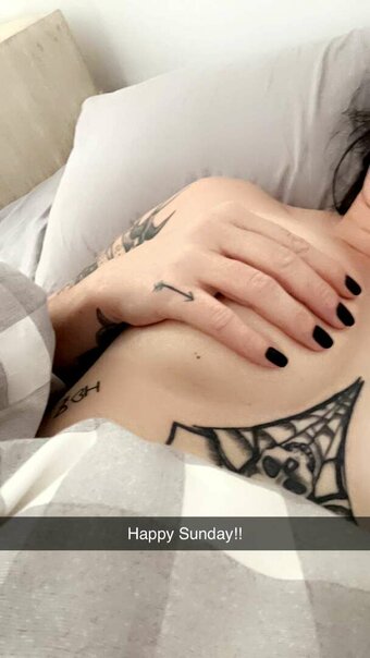 Apprentice Victoria / apprenticevictoria Nude Leaks OnlyFans Photo 3