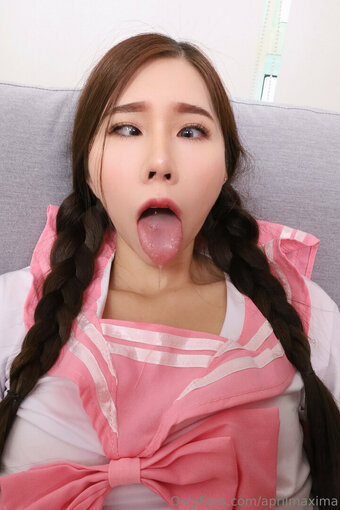 aprilmaxima Nude Leaks Photo 25