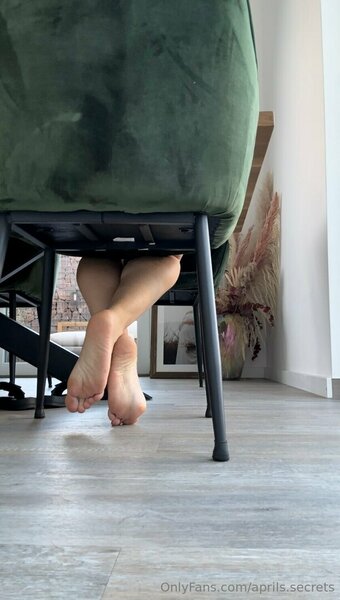 aprils.secrets Nude Leaks Photo 12