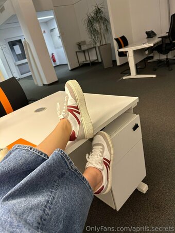 aprils.secrets Nude Leaks Photo 26