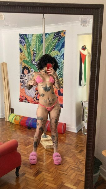 apropriad4mente / Priscila / apropri4damente / apropriadamente Nude Leaks OnlyFans Photo 4