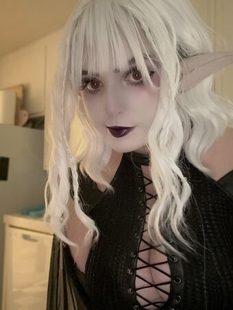 Aretteepls / Nym Nude Leaks Photo 13