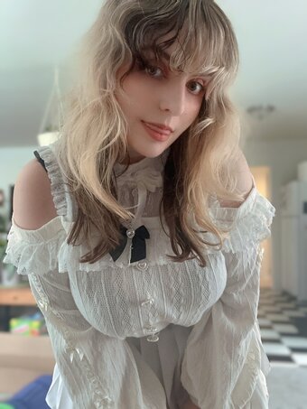 Aretteepls / Nym Nude Leaks Photo 15