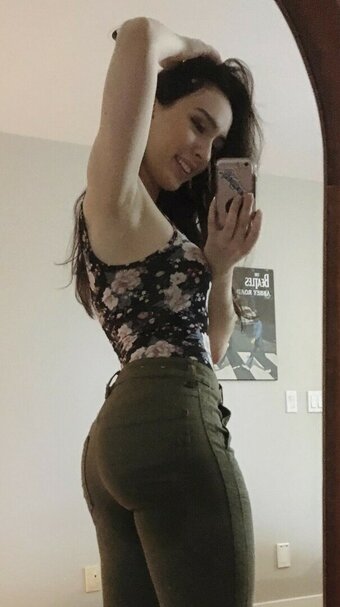 Aribeee / aribeee_ / ariebeez Nude Leaks OnlyFans Photo 22