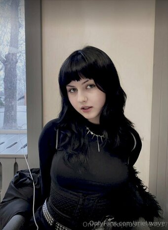 ariel.wave Nude Leaks Photo 22