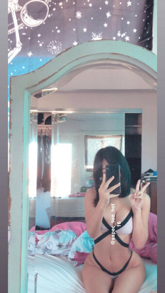 arikitty111 Nude Leaks Photo 4
