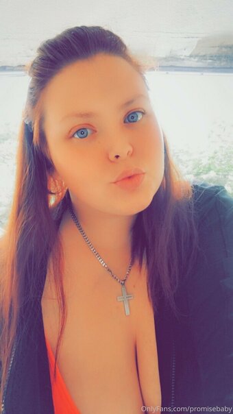 armonispade Nude Leaks Photo 1