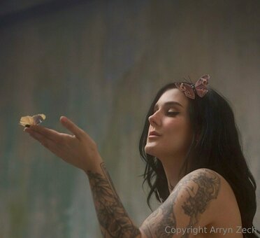 arryn Nude Leaks Photo 4