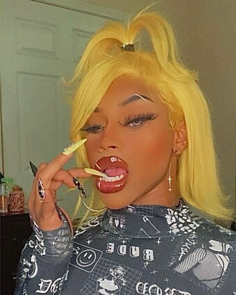 artiethepixieee / Artie / femboifantasyy Nude Leaks OnlyFans Photo 5