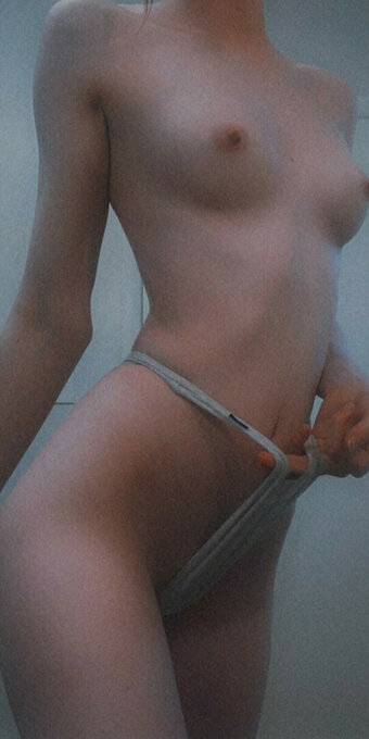 Ashbug16 / ash_bug16 Nude Leaks Photo 5