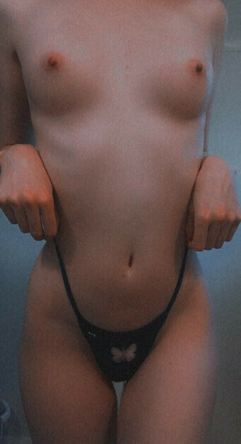 Ashbug16 / ash_bug16 Nude Leaks Photo 6