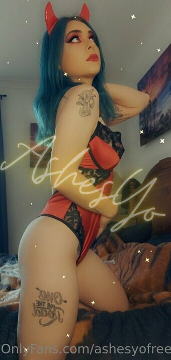 ashesyofree Nude Leaks Photo 9