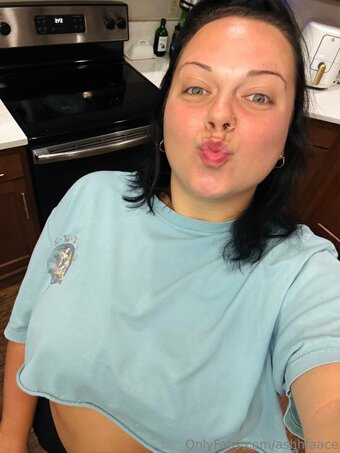 ashhfaace Nude Leaks Photo 2