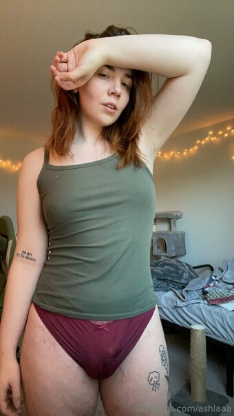 ashlaaa Nude Leaks Photo 20
