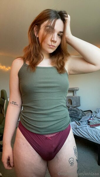 ashlaaa Nude Leaks Photo 23