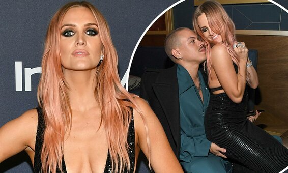 Ashlee Simpson Nude Leaks Photo 2