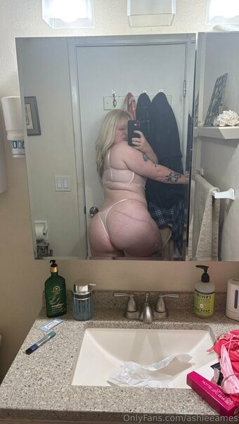 ashleeames Nude Leaks Photo 15