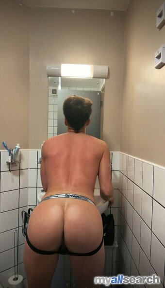 ashleecoggin / Ashleestaples18 / ash_coggi97 / ashleecoggin0 Nude Leaks OnlyFans Photo 1