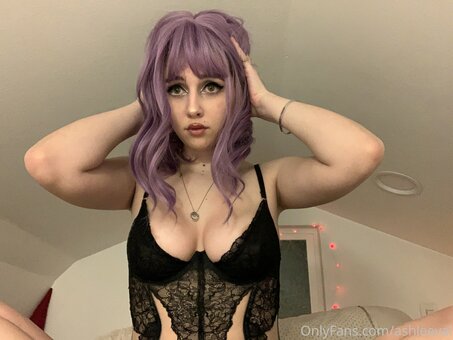 ashleeval Nude Leaks Photo 1