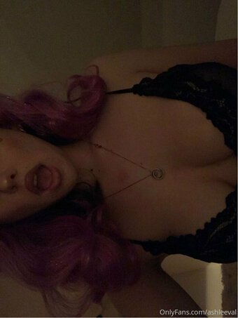 ashleeval Nude Leaks Photo 16