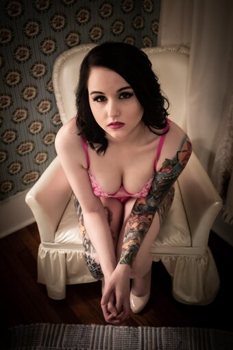 Ashley Brown / ashley_nicole0601 / browniecakez Nude Leaks OnlyFans Photo 6