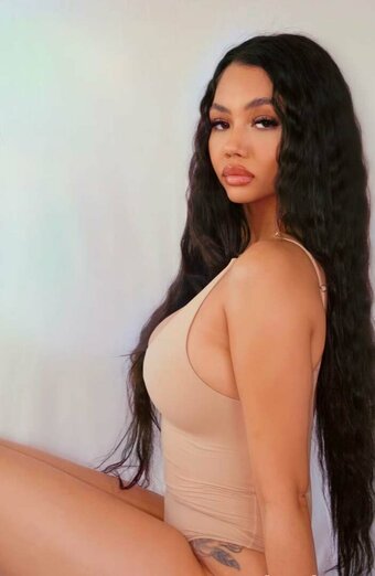 Ashleylin Nude Leaks Photo 2