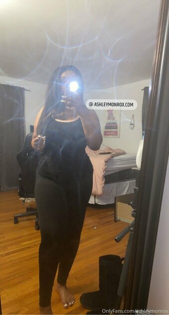 ashleymonrox Nude Leaks Photo 12