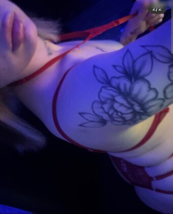 Ashleysseite Nude Leaks Photo 2