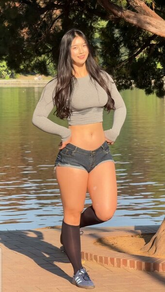 Asian Twerking Asian Twerking