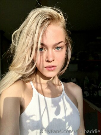 asibaddie Nude Leaks Photo 14