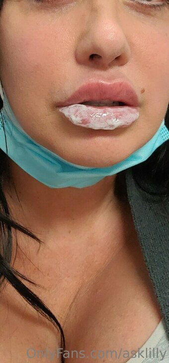 asklilly Nude Leaks Photo 2