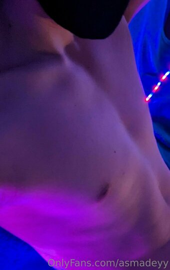 asmadeyy Nude Leaks Photo 20