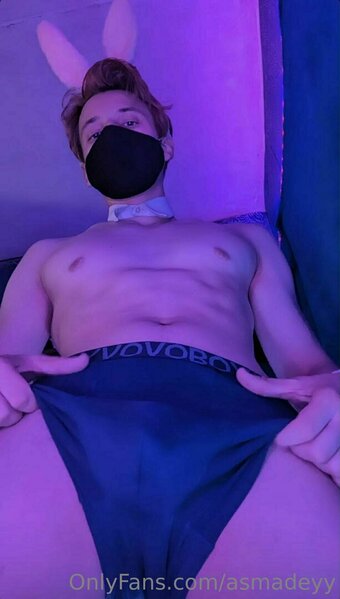 asmadeyy Nude Leaks Photo 25