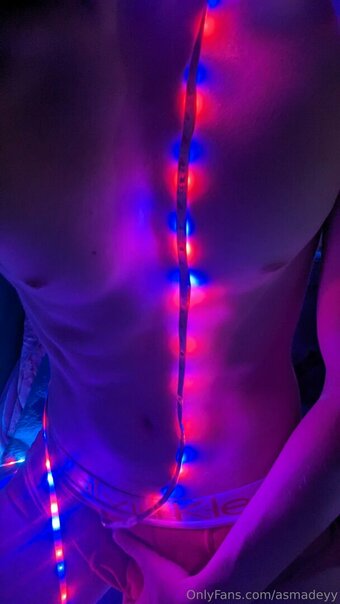 asmadeyy Nude Leaks Photo 28