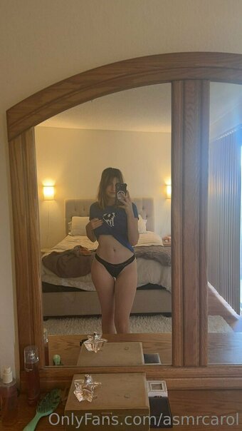 asmrcarol Nude Leaks Photo 11