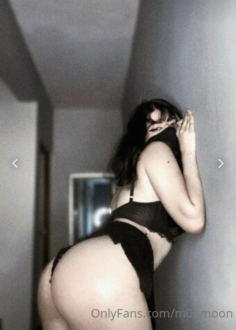 Astarrycherry / m0nmoomon / m0nmoon / n0m.mon Nude Leaks OnlyFans Photo 5
