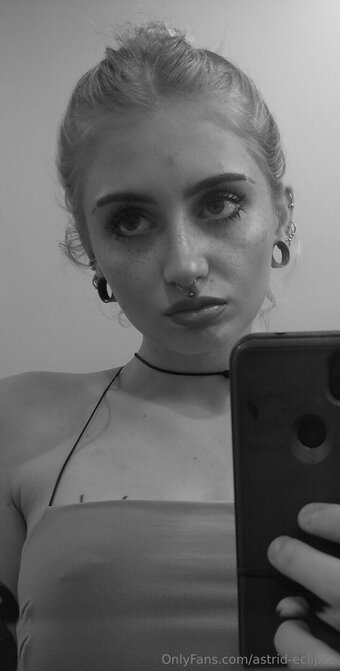 astrid-eclipse Nude Leaks Photo 22