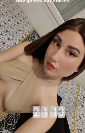 Astrid Guy / alina011 / astridguy_ Nude Leaks OnlyFans Photo 9