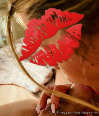 astridsecrets Nude Leaks Photo 24