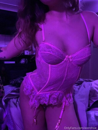 Astrohoe / astrohoe_ / lindsay lopardo Nude Leaks OnlyFans Photo 41