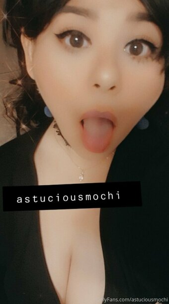 astuciousmochi