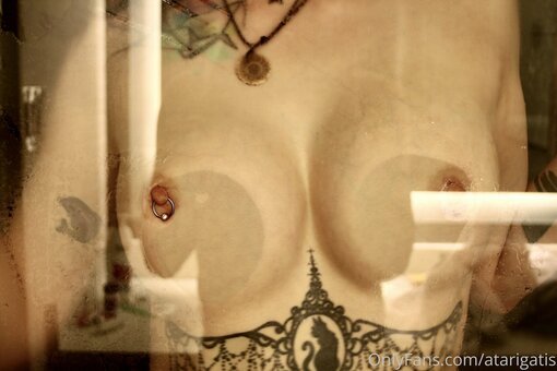 atarigatis Nude Leaks Photo 5