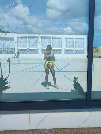 atomictoez Nude Leaks Photo 19