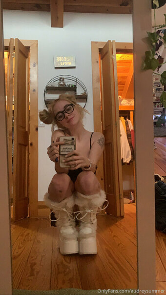 audreysummer Nude Leaks Photo 17
