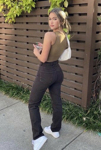 Augustwinstead / August Winstead Nude Leaks Photo 11