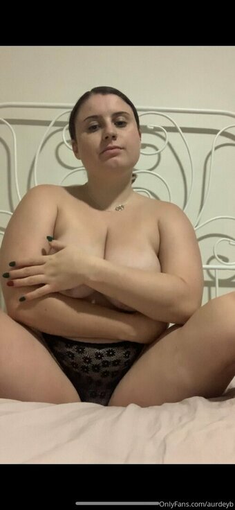 aurdeyb Nude Leaks Photo 4